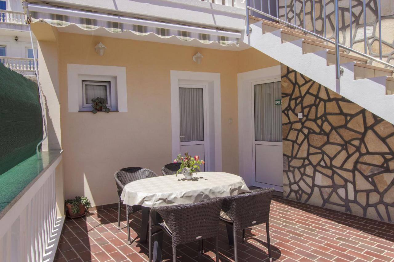 וודיצה Apartments Konta City Center מראה חיצוני תמונה