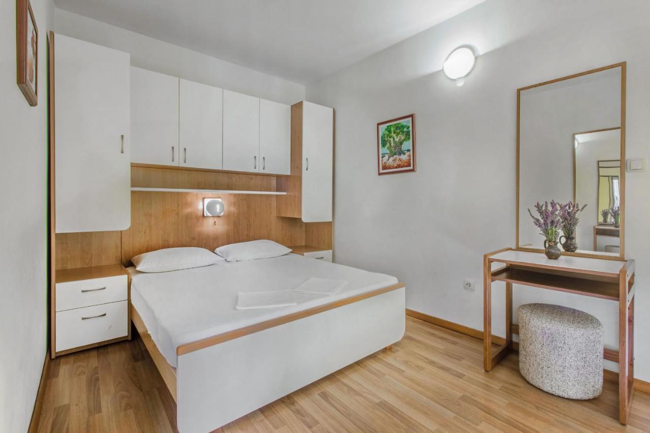 וודיצה Apartments Konta City Center מראה חיצוני תמונה