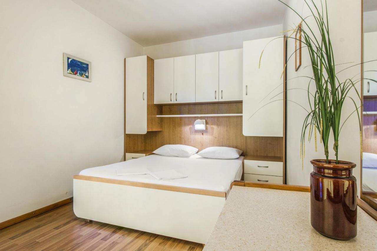 וודיצה Apartments Konta City Center מראה חיצוני תמונה